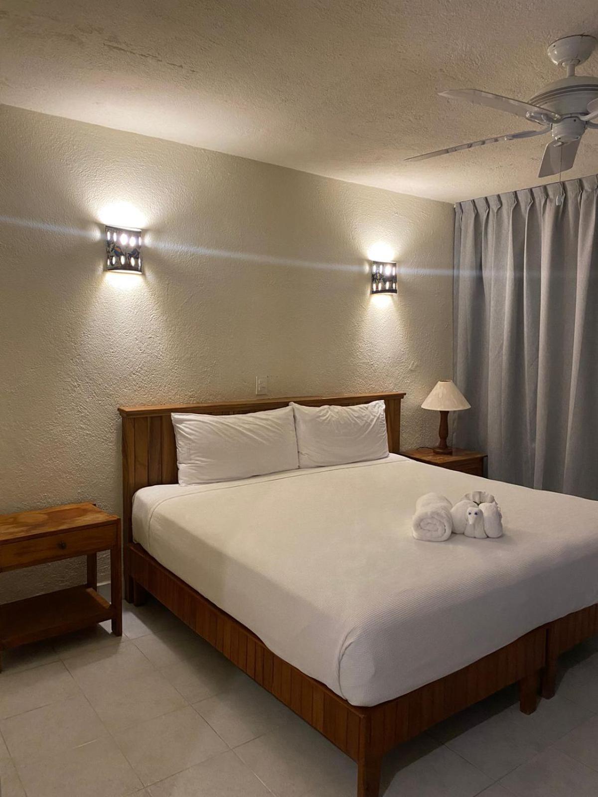 Hotel Villas Ema Zihuatanejo Eksteriør bilde